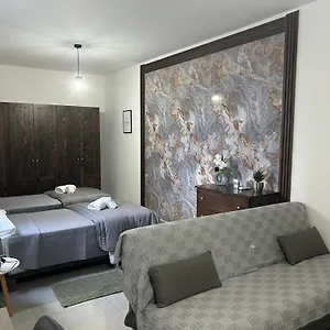 Apartment St Gaetans 6a